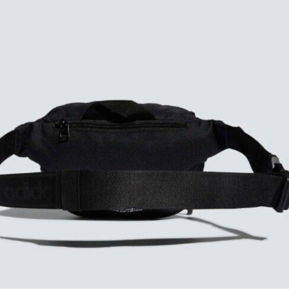 Adidas originals black trefoil fanny pack🖤 - Picture 5 of 5